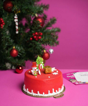 Red Velvet Christmas Cake 500 Gm