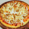 Onion And Barbecue Chicken Pizza