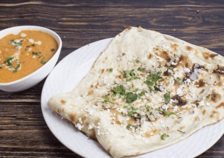 Cheese Naan With Gravy 1 Pc