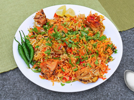 Chicken Biryani 250 Gm(2 Pcs)