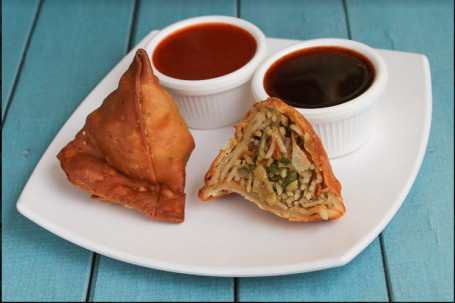 Noodle Samosa 2 Pcs.