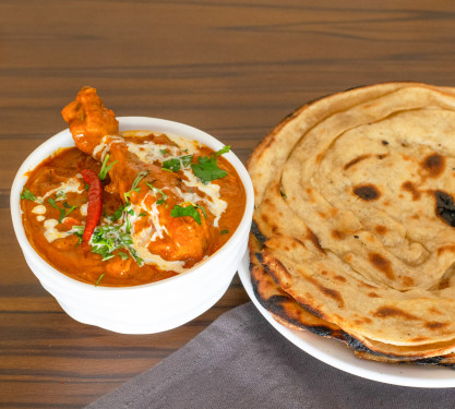 Quarter Karahi Chicken 2 Lachha Paratha