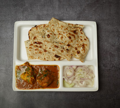 Chicken Curry Butter Naan (1 Pc)