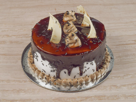 Eggless Black Forest Cake (Small) (500 Gms)