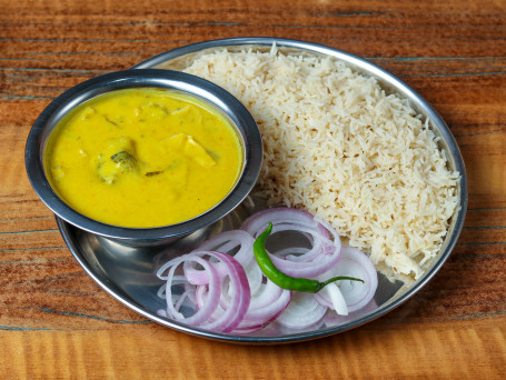 Kadai Chawal (Served With Salad)