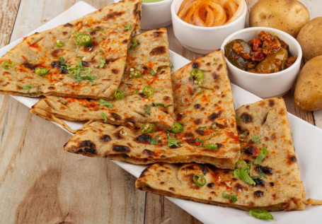 Aloo Parantha [1 Piece]