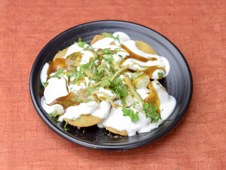 Papri Chaat (Served With Chutney)