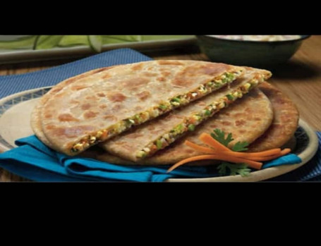 Healthy Mix Veg Parantha With Amul Butter