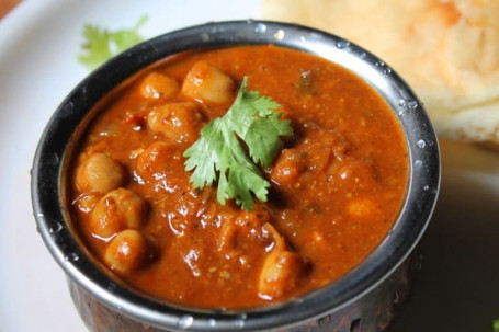 Chana Masala With Gravy