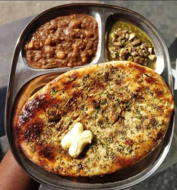 Paneer Kulcha Chole Salad Achaar