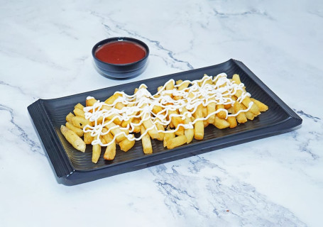 Yanu's Cheese Loaded Fries
