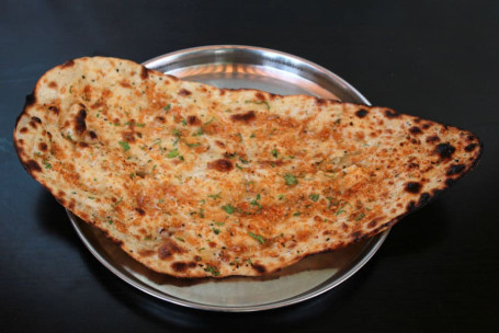 Stuff Garlic Naan Gheewala