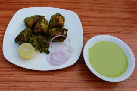 Chicken Hariyali Tikka (Medium Spicy) (6 Pcs)