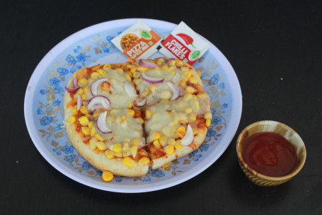 Golden Corn With Onion Pizza