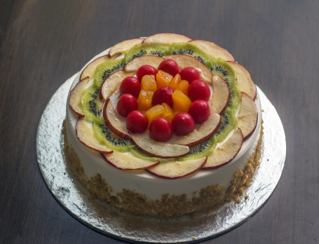 Real Fresh Fruit 400 Gm Cake