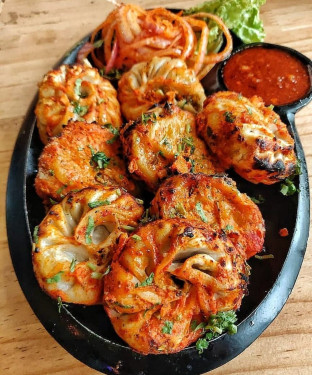 Schezwan Momo (6 Pc)