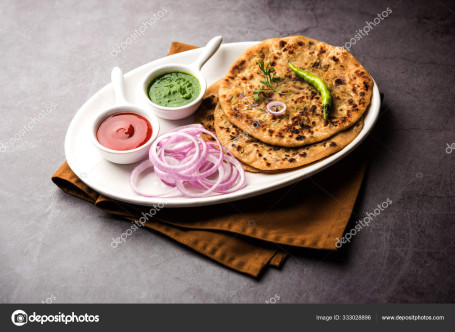 Aloo Pyaz Paratha (1Pc Curd Pickle)