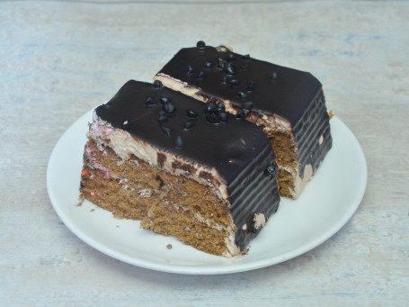 Dark Chocolate Pastry (1 Pc)