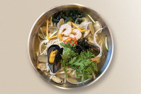 Shellfish Seafood Noodle Soup