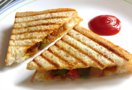 Veg Grilled Sandwich With Tea