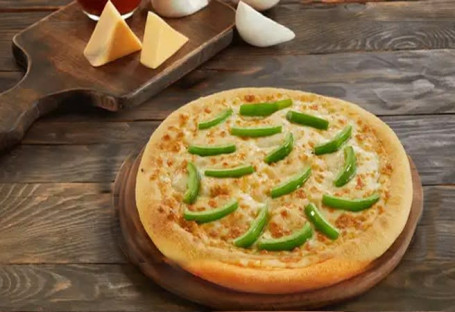 8 Capsicum Cheese Blast Pizza
