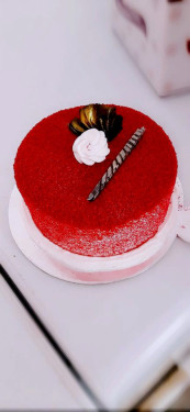 Red Velvet Cake [900Gms]