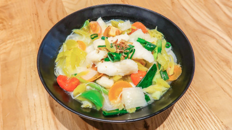 Pickled Vegetable And Fish Fillet Rice Noodle Soup