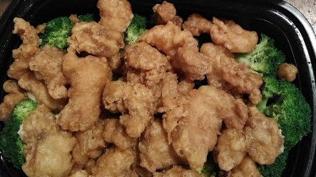P12. Chicken With Broccoli