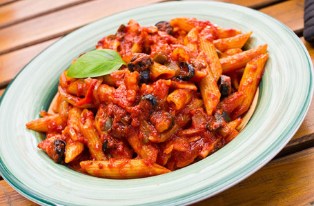 Pasta In Tangy Red Sauce