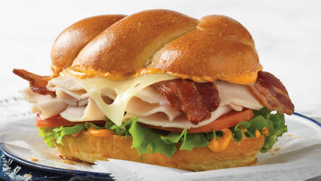 Turkije Bacon Swiss Sandwich