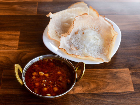 Appam 3 Nos) Kadala Curry