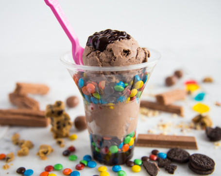 Choc Rainbow Royale Scoops