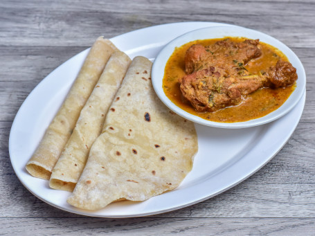 3 Chappathi Chicken Curry