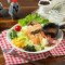 鮭魚明太子沙拉 Salmon Salad With Cod Roe