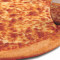 Pizza Mare Cu Brânză Sau Adăugați Toppinguri