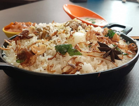 2 Motta's Chicken Biryani