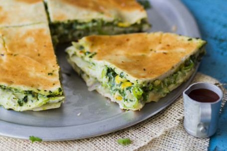 Spinach And Cord Cheese Sandwich