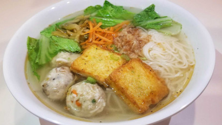 Rice Noodle Soup With Phish Balls