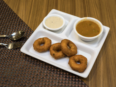 Vada Sambhar(4Pc)