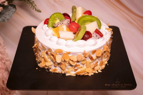 Eggless Fresh Fruit Cake [1 Kg]