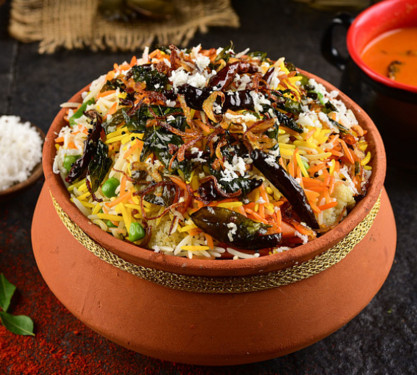 Mutton Biryani Raita (Serves 1)