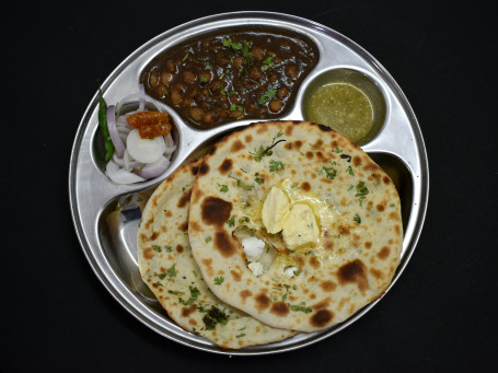 Chole With Paneer Kulcha-1Pcs