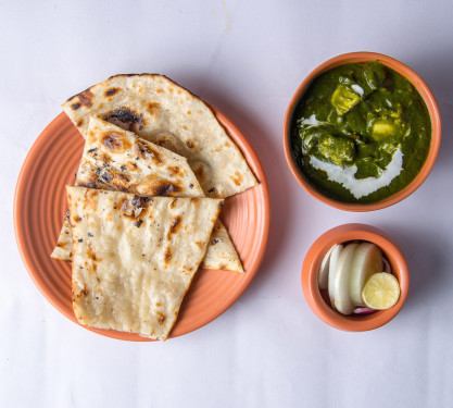 Palak Paneer 4 Naan (Butter)