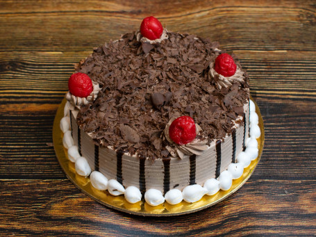 Royal Chocolate Eggless Cake