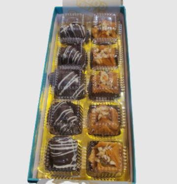 Baklava Box 9Pc 3Pc Assorted Dryfruit Variety