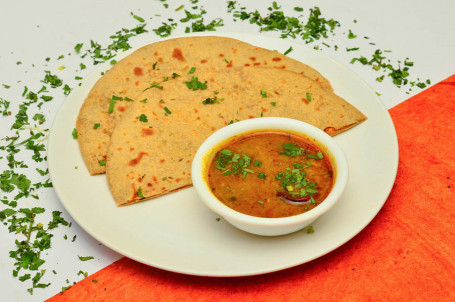 Paneer Paratha With Aloo Curry