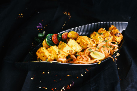 Multani Paneer Tikka (8 Piece)