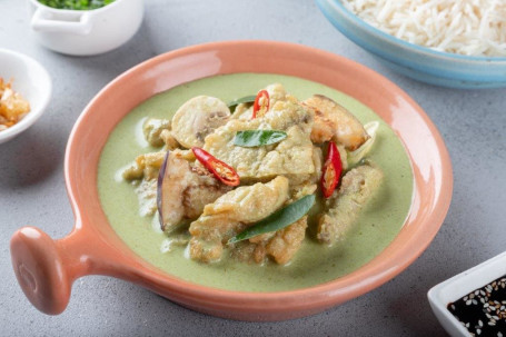 Thai Curry Green Chicken (Serves 2)