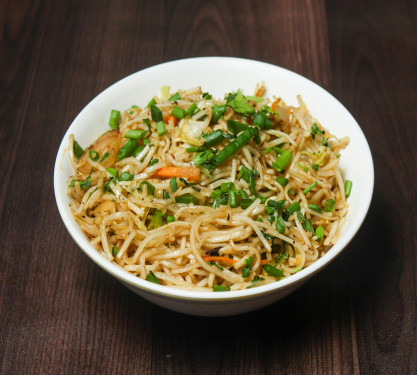 Veg Noodles(Half 300 Ml, Full 500 Ml)