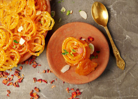 Kesariya Jalebi (Desi Ghee)